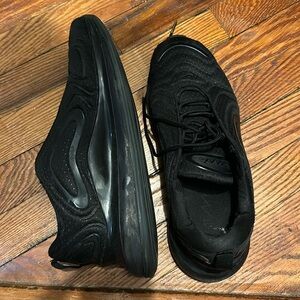 Used men’s size 10.5 air max sneakers